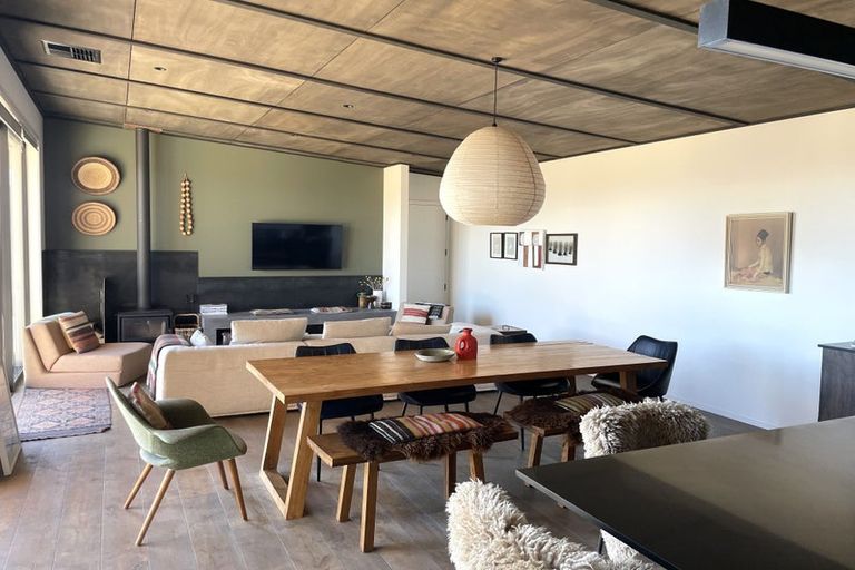 Photo of property in 22 Stackbrae Avenue, Wanaka, 9305