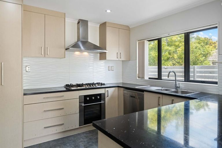 Photo of property in 49b Birdwood Avenue, Papatoetoe, Auckland, 2025