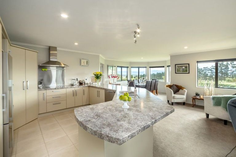 Photo of property in 184 Glenmorven Road, Morison Bush, Greytown, 5794