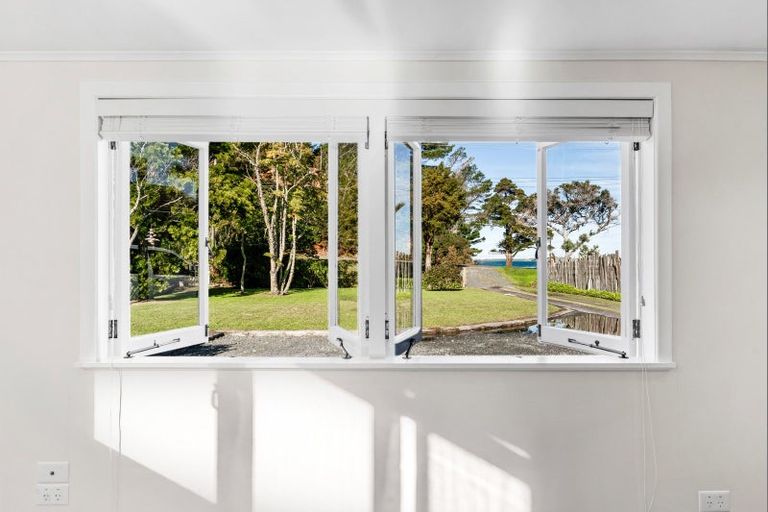 Photo of property in 508 Leigh Road, Whangateau, Warkworth, 0985