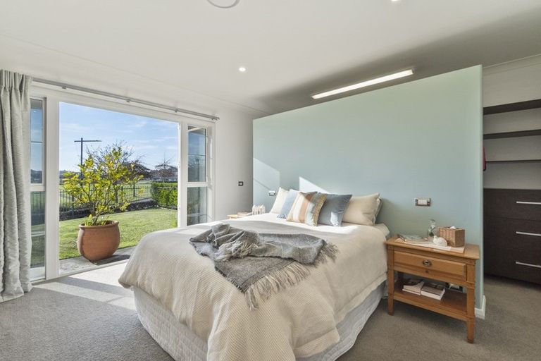 Photo of property in 1 Kelly Maree Crescent, Flagstaff, Hamilton, 3210