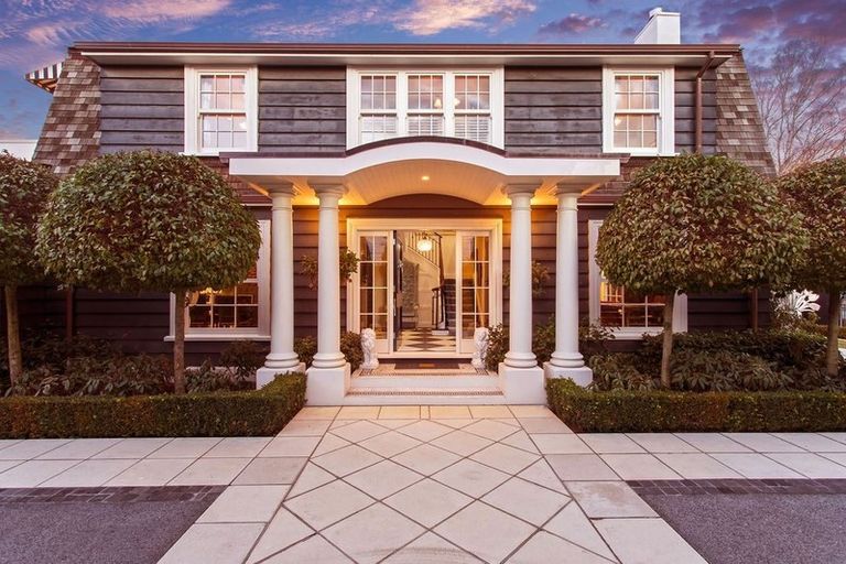 Photo of property in 370 Papanui Road, Strowan, Christchurch, 8052