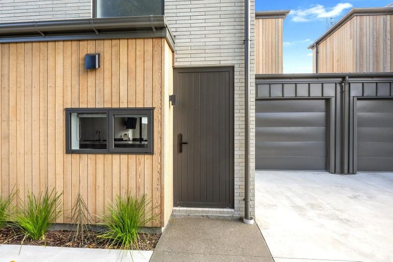 Photo of property in 2/19 Courtenay Street, St Albans, Christchurch, 8014