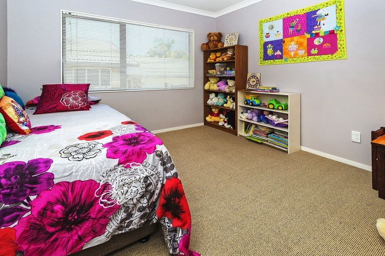 Photo of property in 61a The Glade South, Pukekohe, 2120