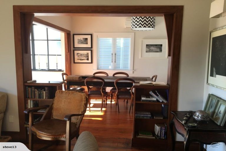 Photo of property in 9 Ludlam Street, Seatoun, Wellington, 6022