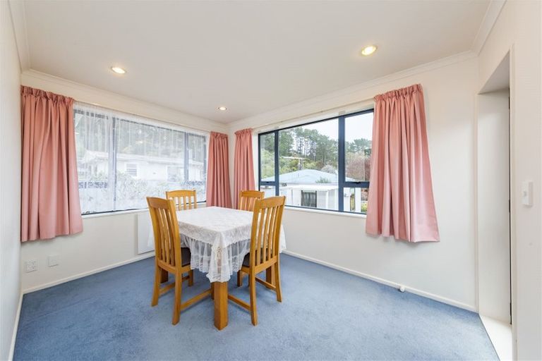 Photo of property in 94 Manuka Street, Stokes Valley, Lower Hutt, 5019