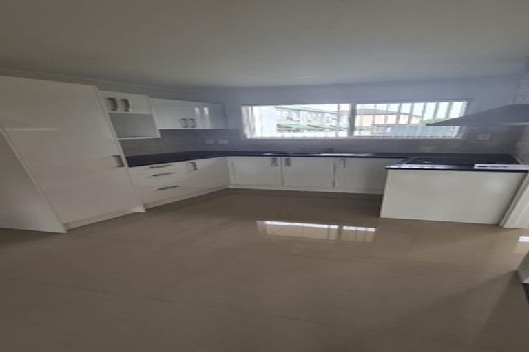 Photo of property in 2/81 Puhinui Road, Papatoetoe, Auckland, 2104