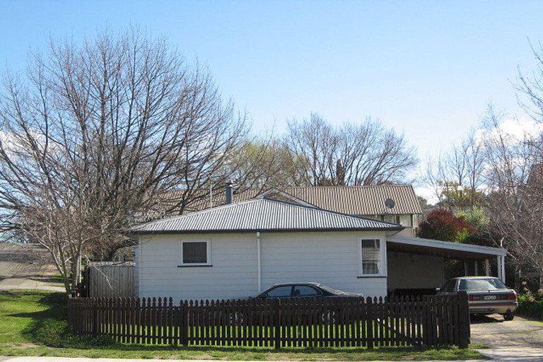 Photo of property in 82 Porangahau Road, Waipukurau, 4200