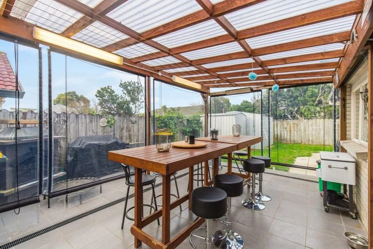 Photo of property in 31 Muirfield Street, Wattle Downs, Auckland, 2103