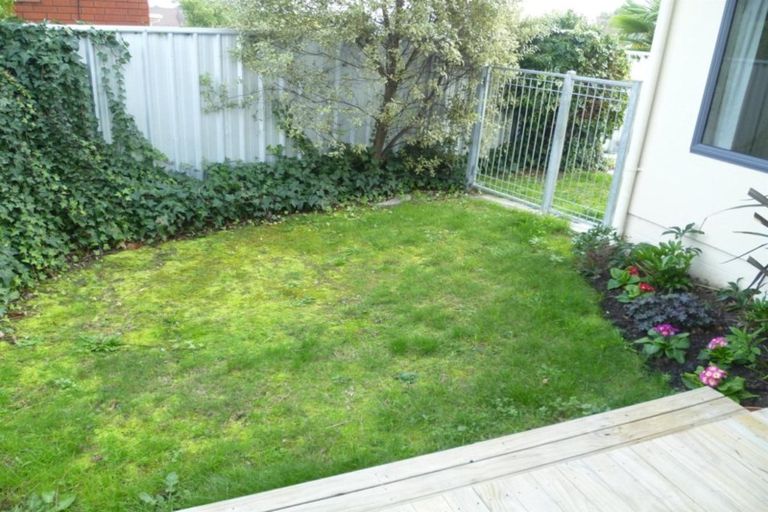 Photo of property in 6 Bennelong Place, Havelock North, 4130