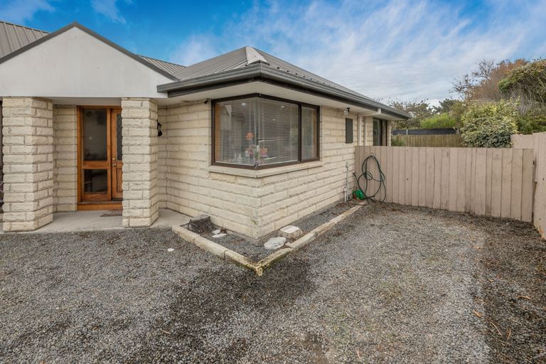 Photo of property in 108a Oram Avenue, New Brighton, Christchurch, 8061