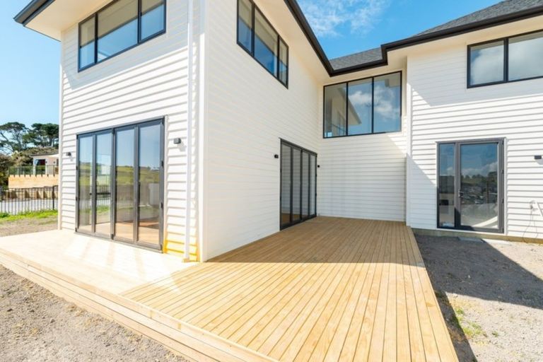 Photo of property in 13 Discovery Drive, Gulf Harbour, Whangaparaoa, 0930