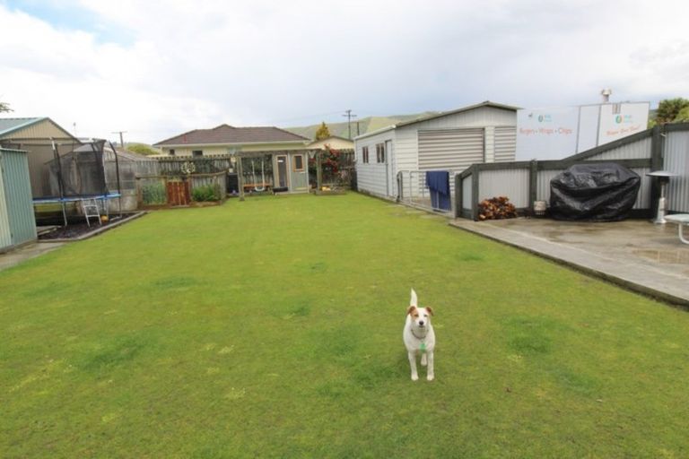 Photo of property in 32 Innes Street, Waimate, 7924
