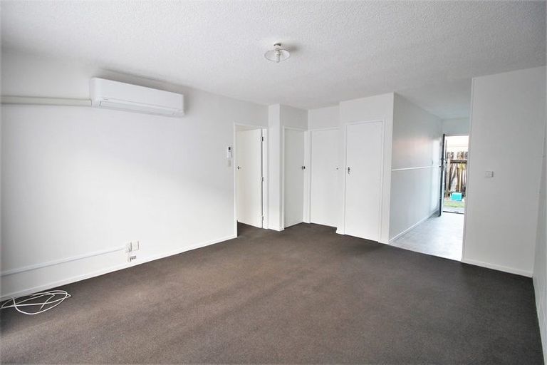 Photo of property in 1/40 Charlemont Street, Whitiora, Hamilton, 3200