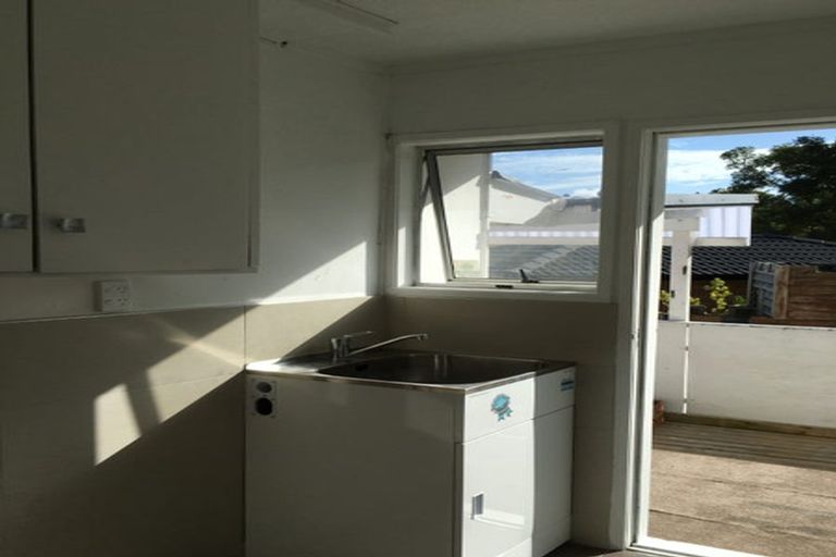 Photo of property in 8 Bain Place, Bucklands Beach, Auckland, 2014