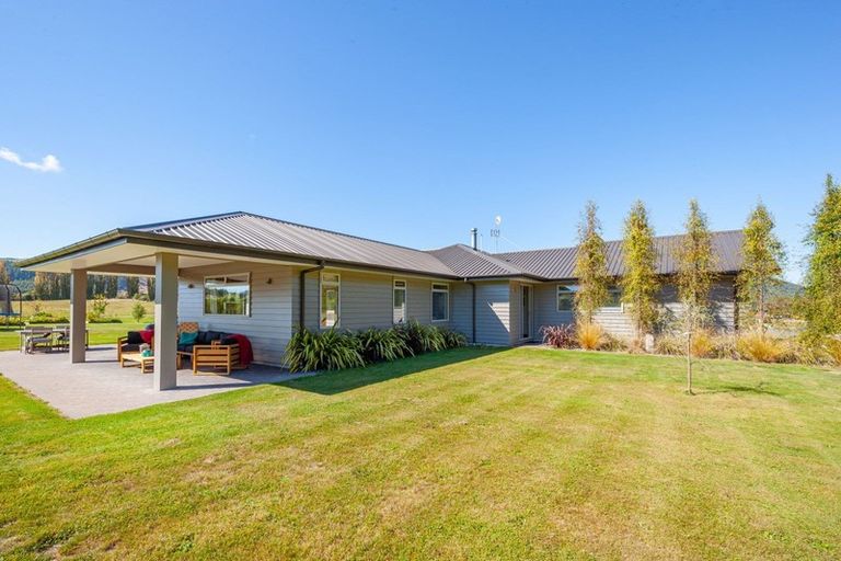 Photo of property in 28/500 Kinloch Road, Kinloch, Taupo, 3377