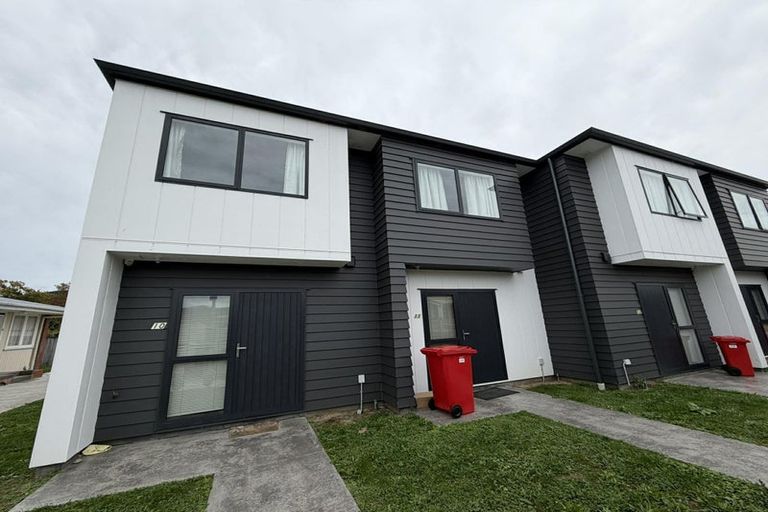Photo of property in 6/36 Camp Street, Silverstream, Upper Hutt, 5019