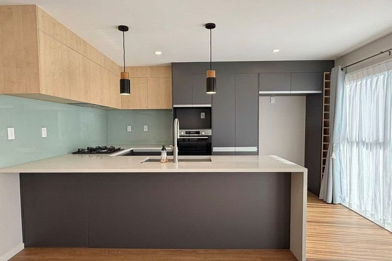 Photo of property in 26c Amberley Avenue, Te Atatu South, Auckland, 0610