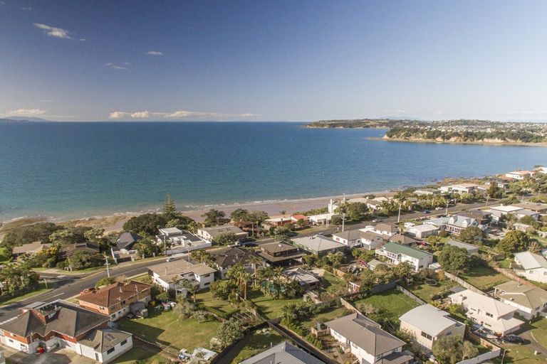 Photo of property in 16 Donald Street, Stanmore Bay, Whangaparaoa, 0932