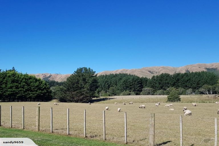 Photo of property in 210 Potts Road, Koputaroa, Levin, 5571