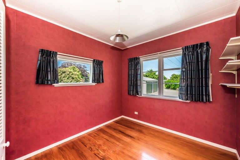 Photo of property in 27 Goldsborough Avenue, Raumati Beach, Paraparaumu, 5032