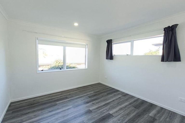 Photo of property in 75b Andrew Road, Howick, Auckland, 2010