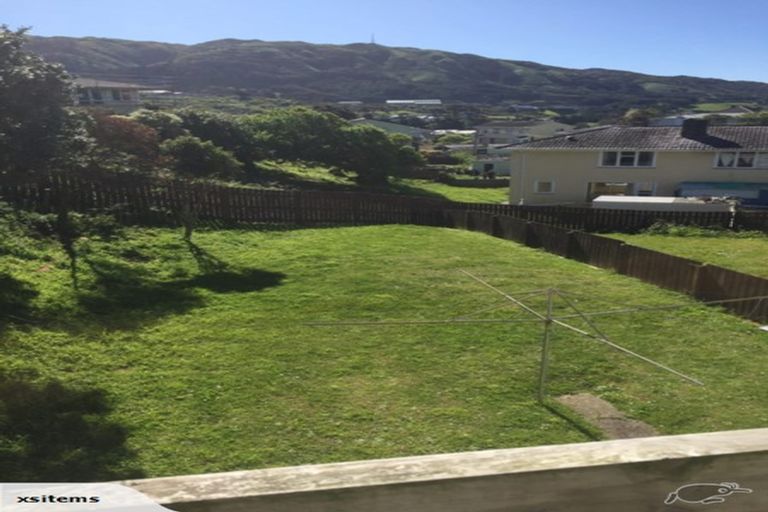 Photo of property in 37 Tremewan Street, Tawa, Wellington, 5028