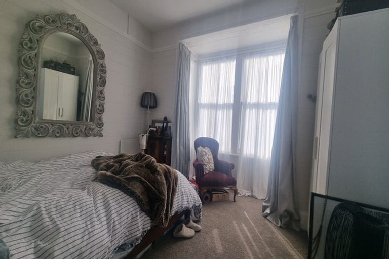 Photo of property in 147a Holly Road, St Albans, Christchurch, 8014