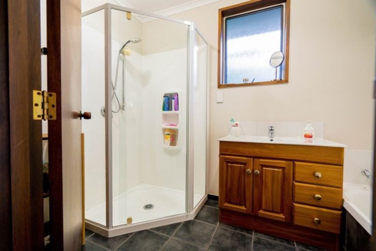 Photo of property in 343 Kenmure Road, Kenmure, Dunedin, 9011