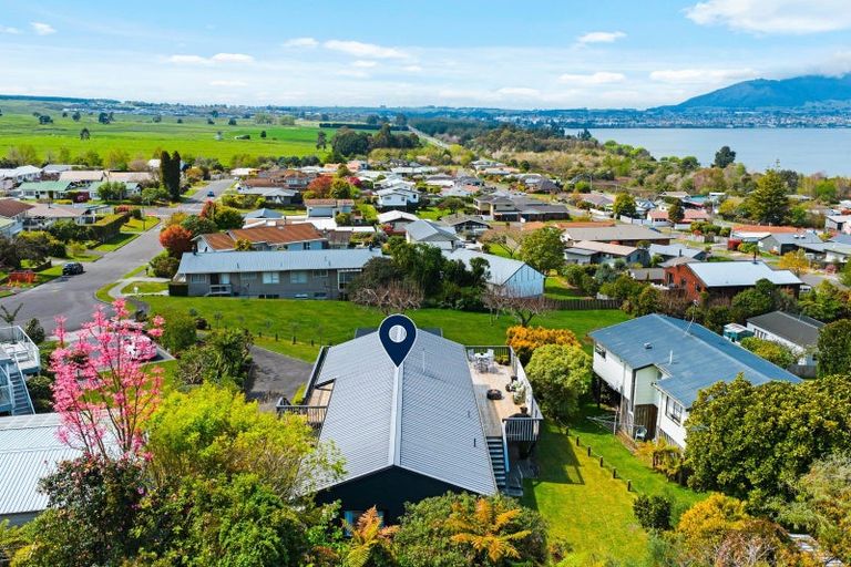 Photo of property in 13 Silich Street, Acacia Bay, Taupo, 3330