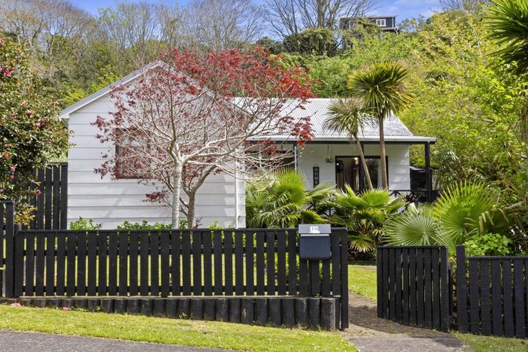 Photo of property in 19 Thames Street, Welbourn, New Plymouth, 4310