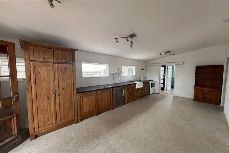 Photo of property in 51 Waitohu Valley Road, Otaki, 5512