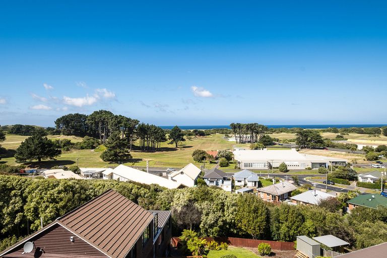 Photo of property in 18 Dundonald Street, Tainui, Dunedin, 9013