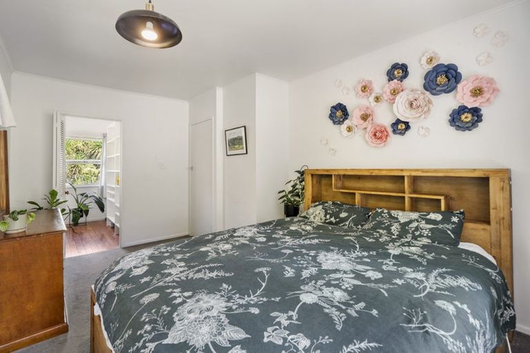Photo of property in 10a Wilding Avenue, Northcote Point, Auckland, 0627