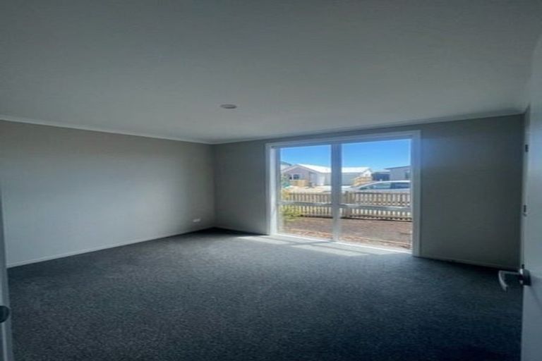 Photo of property in 2 Chrysler Street, Papamoa, 3118