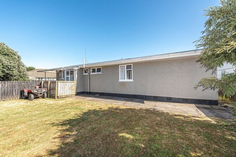 Photo of property in 23 Smith Street, Waverley, 4510