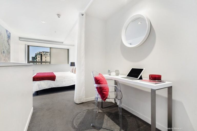 Photo of property in Monument Apartments, 3b/245 Wakefield Street, Te Aro, Wellington, 6011