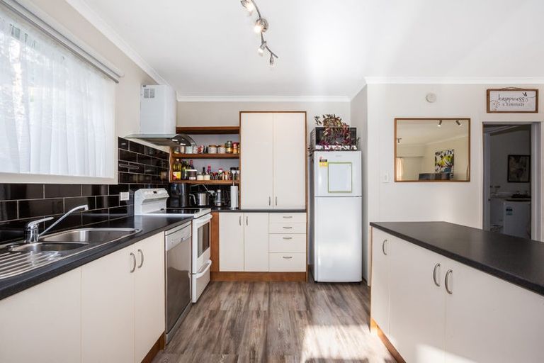 Photo of property in 36 Kaimanawa Street, Paraparaumu, 5032