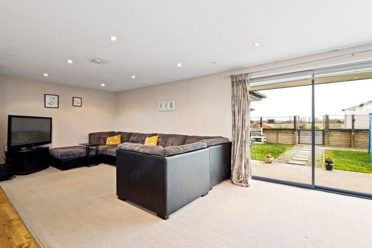 Photo of property in 4 Rangiora Woodend Road, Woodend, 7610