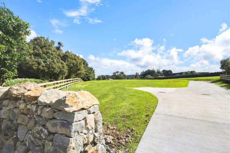 Photo of property in 114 Austin Road, Maunu, Whangarei, 0110
