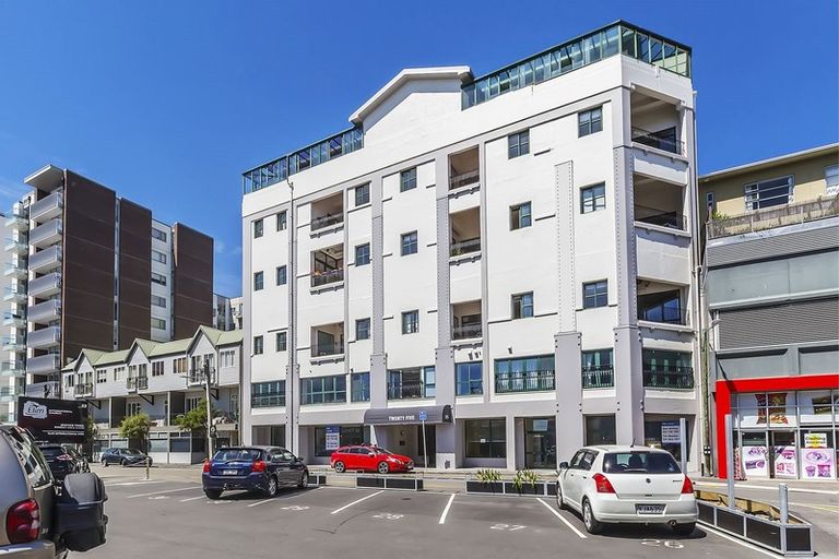 Photo of property in Tennyson Apartments, 14/25 Tennyson Street, Te Aro, Wellington, 6011