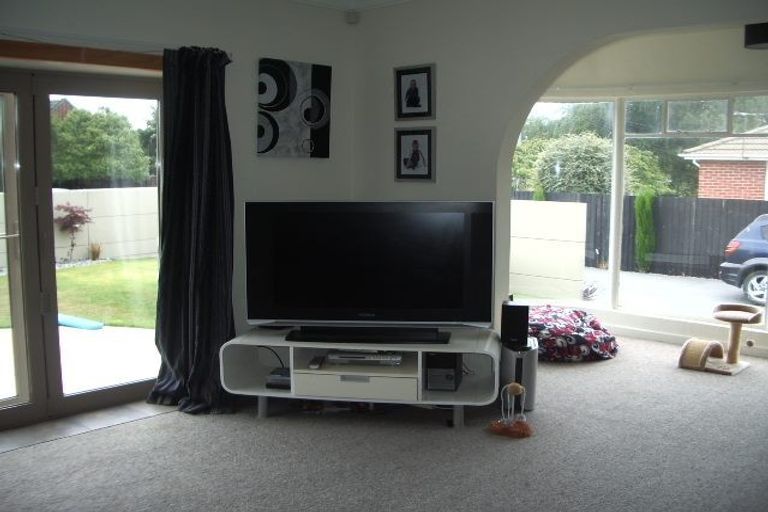 Photo of property in 4 Horseshoe Lake Road, Shirley, Christchurch, 8061