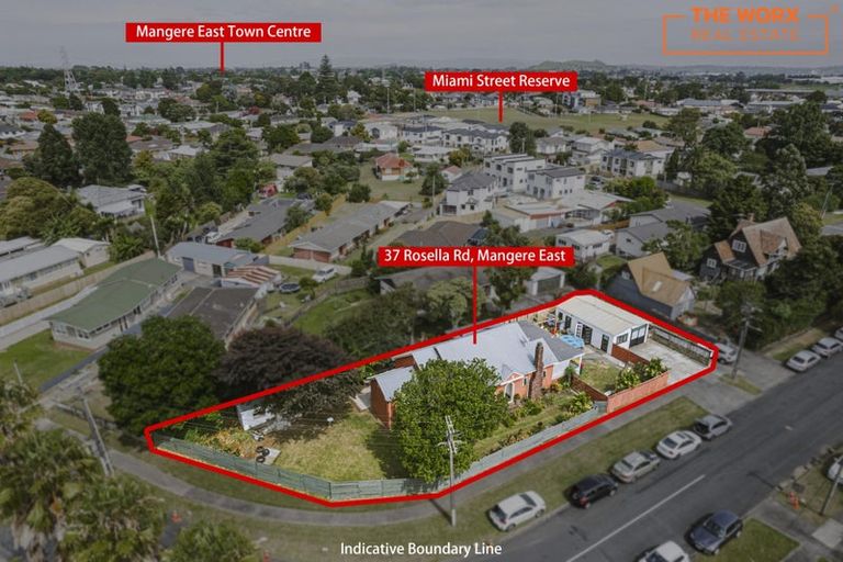 Photo of property in 37 Rosella Road, Mangere East, Auckland, 2024