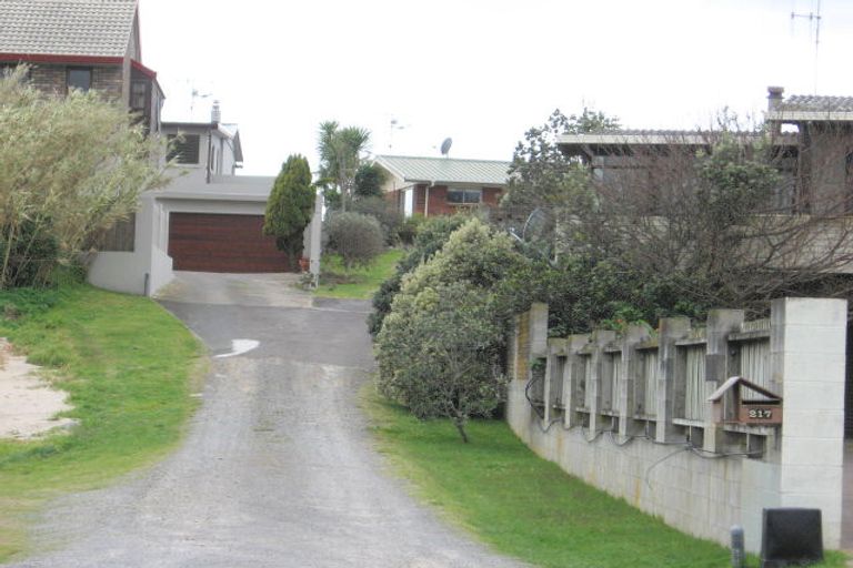 Photo of property in 217 Papamoa Beach Road, Papamoa Beach, Papamoa, 3118