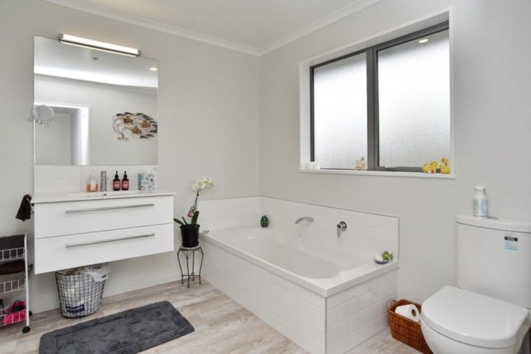 Photo of property in 7 Retallick Way, Amberley, 7410