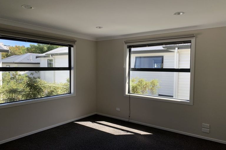 Photo of property in 35 Nairn Street, Mount Cook, Wellington, 6011