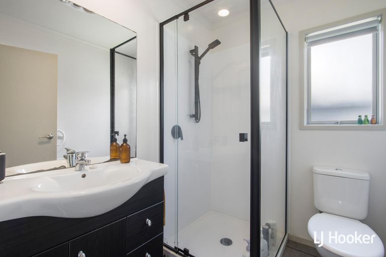 Photo of property in 8a Reo Crescent, Waihi Beach, 3611