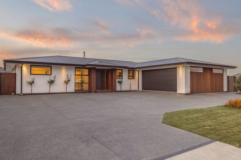 Photo of property in 10 Verdeco Boulevard, Lincoln, 7608