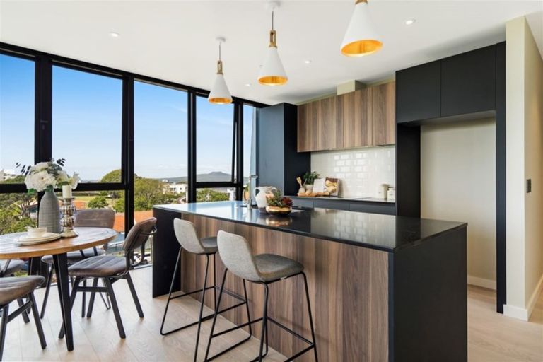 Photo of property in 402/28 Killarney Street, Takapuna, Auckland, 0622