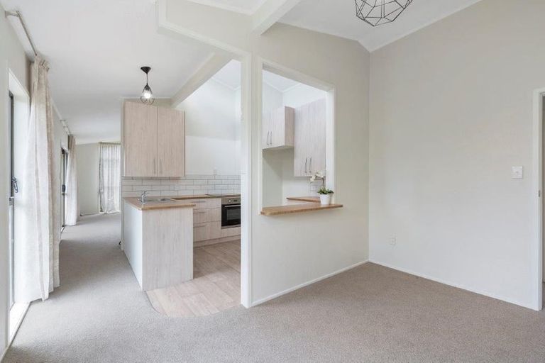 Photo of property in 24 Gloucester Road, Mount Maunganui, 3116